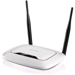 TP-LINK TL-WR841N ROUTER 300MBPS WIRELESS CON SWITCH 4 PORTE