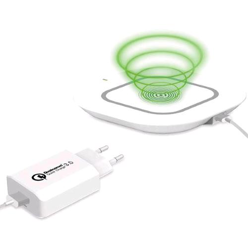 CELLY KIT CARICABATTERIE WIRELESS 10W TECNOLOGIA Qi + CARICABATTERIE DA RETE QUICK CHARGE 3.0 CAVO USB-A 18 W BIANCO