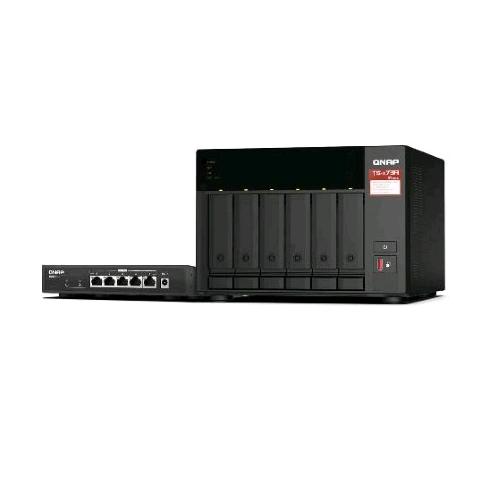 QNAP BUNDLE TS-673A-8G NAS TOWER 6 BAY 2.5, 3.5, M.2 AMD RYZEN V1500B RAM 8GB 100, 1000, 2500, 5000 Mbit/s + QSW-1105-5T SWITCH 5 PORTE GIGABIT  