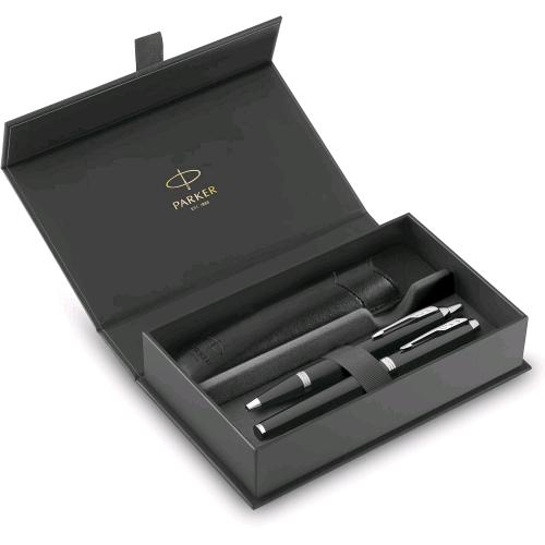 PARKER GIFT SET DUO PENNA A SFERA PUNTA M E PENNA STILOGRAFICA FUSTO LACCATO NER FINITURE CROMATE INCHIOSTRO BLU CONFEZIONE REGALO