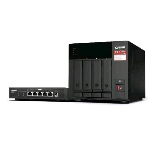 QNAP TS-473A-SW5T BUNDLE TS-473A SERVER NAS 4 ALLOGGIAMENTI SATA 6GB/S RAID JBOD, RAID 0, 1, 10, 5, 6 RAM 8GB  2.5 GIGABIT ETHERNET + SWITCH QSW-1105-5T