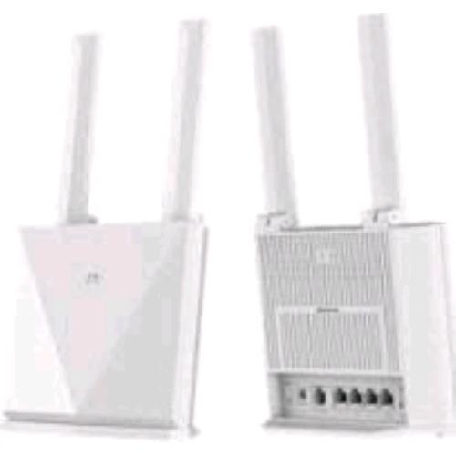 ZTE K20 MODEM ROUTER 4G CAT 7 WI-FI DUAL BAND 1200Mbps FINO A 64 UTENTI 2 ANTENNE ESTERNE DESKTOP BIANCO